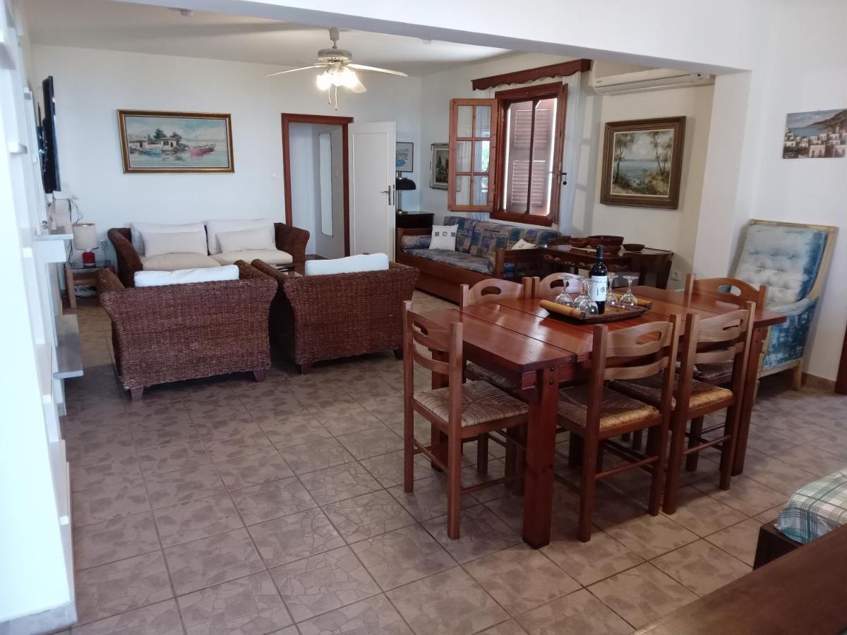 Fantastic House With A Wonderful View Of The Sea Villa Kapotidhes Eksteriør bilde